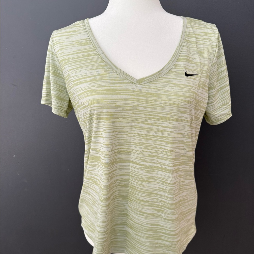 Nike Women's Light Green Patterned V-Neck Tee